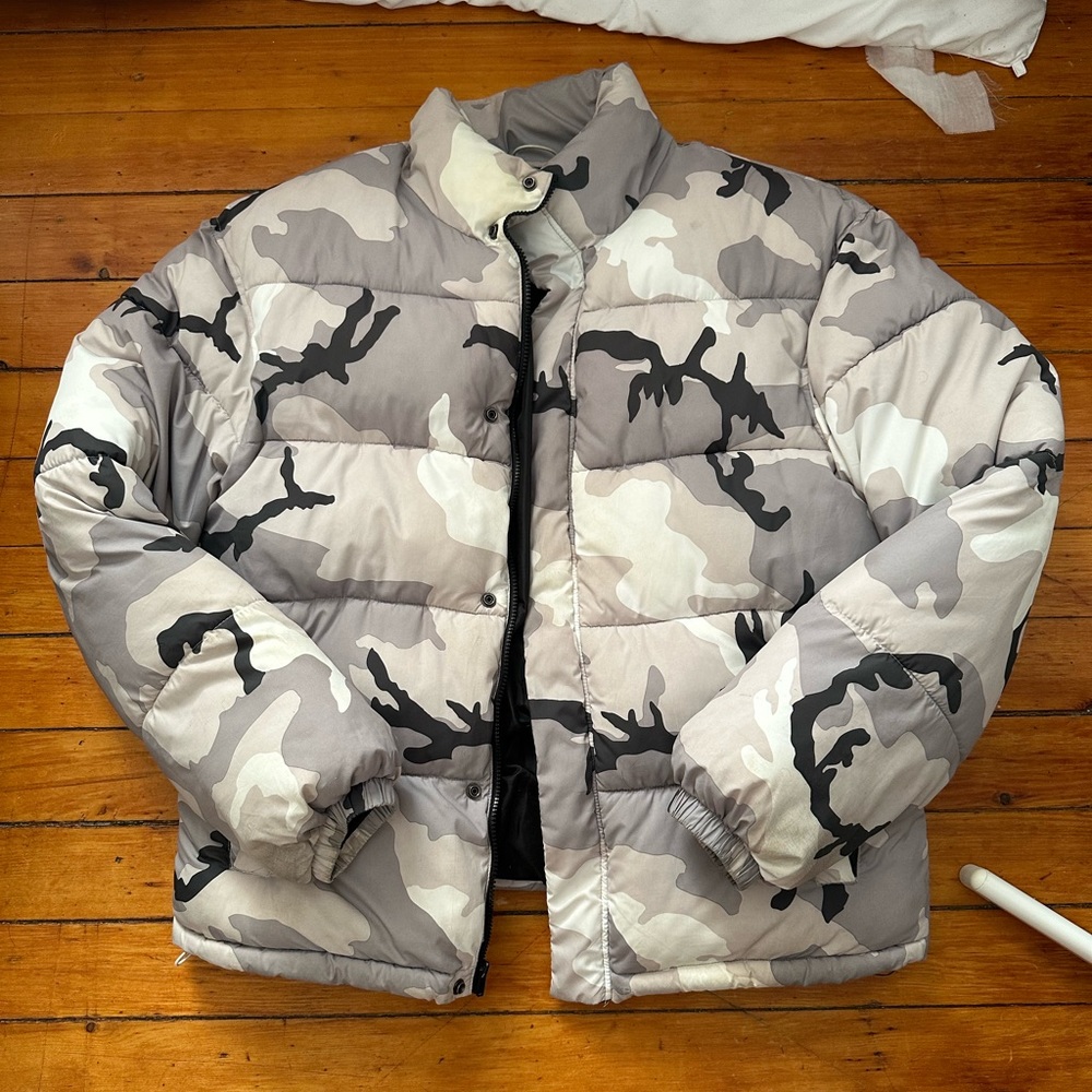 Urban outfitters puffer jacket